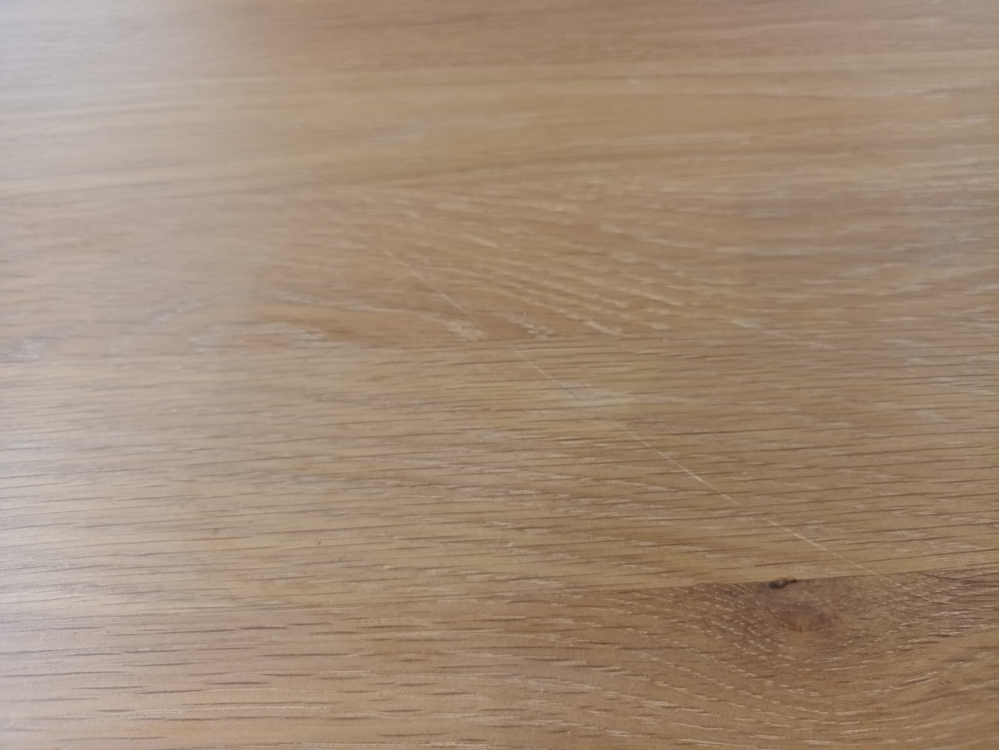 Oak Furnitureland Grade B Henley Natural Oak Round Pedestal Dining Table RRP £900