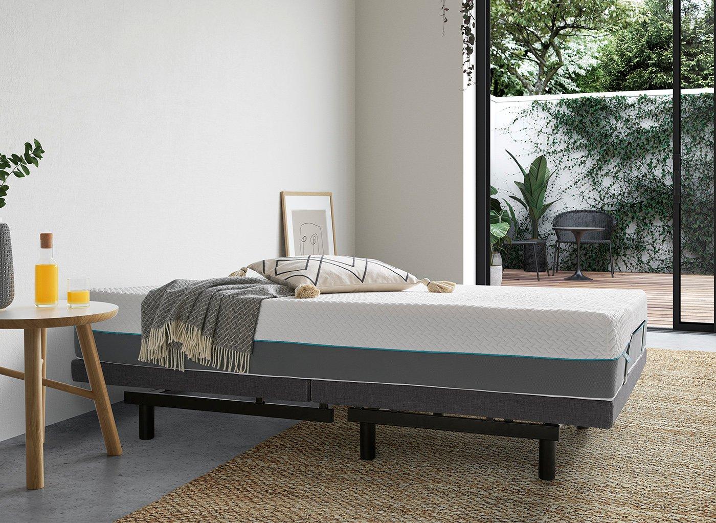 DRE-BED-00144 Grade-C1 Dreams Sleepmotion 200i 4'0 Dark Grey Adjustable Platform Bed Frame RRP £699.00