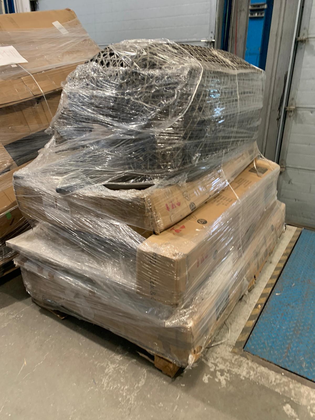 BER pallets of customer returned products from UK high street stores