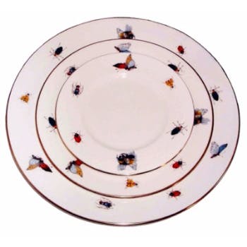 Lot of 5 x Present Company Fishing Plates (ref fishing-flies-bugs-dinner-plates) Total RRP £277.5