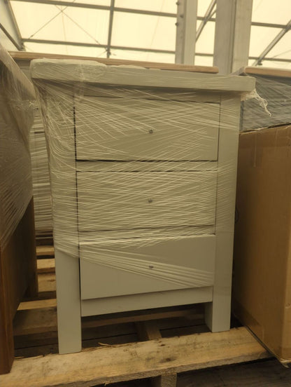 ROS-OUT-00190 Grade-C0 Roseland Furniture Cornish Dove Grey 3 Drawer Bedside RRP £109.95