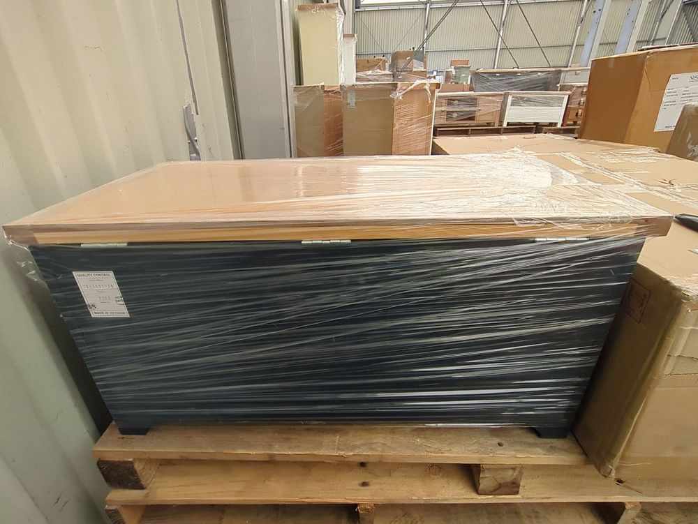 ROS-OUT-00025 Grade-C0 Roseland Furniture Farrow Navy Painted Blanket Box RRP £149.95
