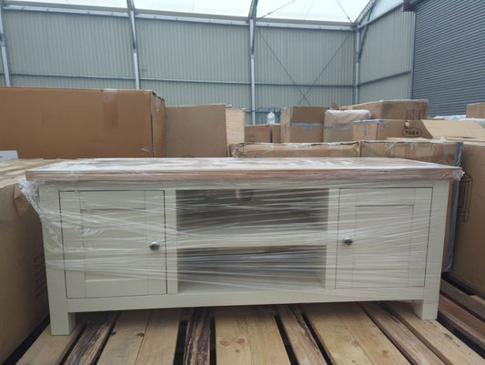 ROS-OUT-00006 Grade-C0 Roseland Furniture Farro Cream 120cm TV Stand RRP £224.95