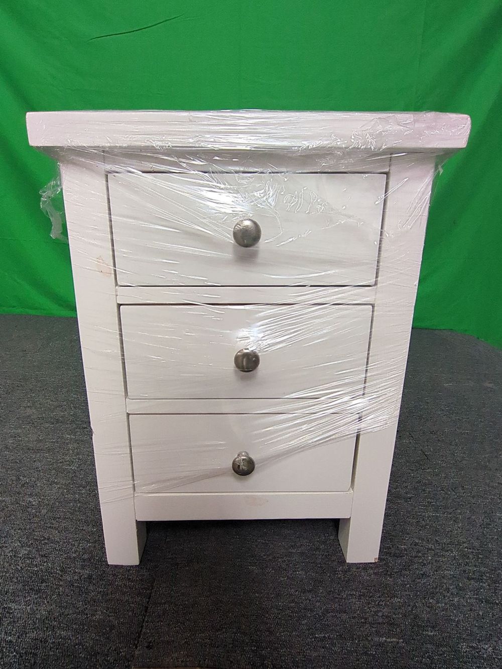 Lot of 13 x Roseland Furniture items grade-C3 Damaged repairable RRP £1599.35
