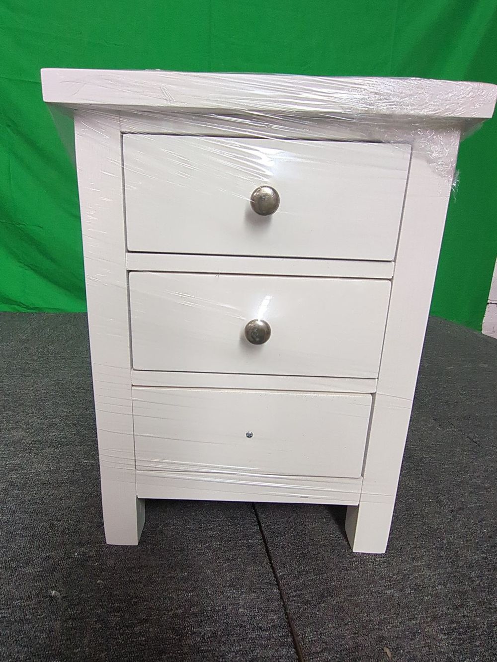 Lot of 13 x Roseland Furniture items grade-C3 Damaged repairable RRP £1599.35