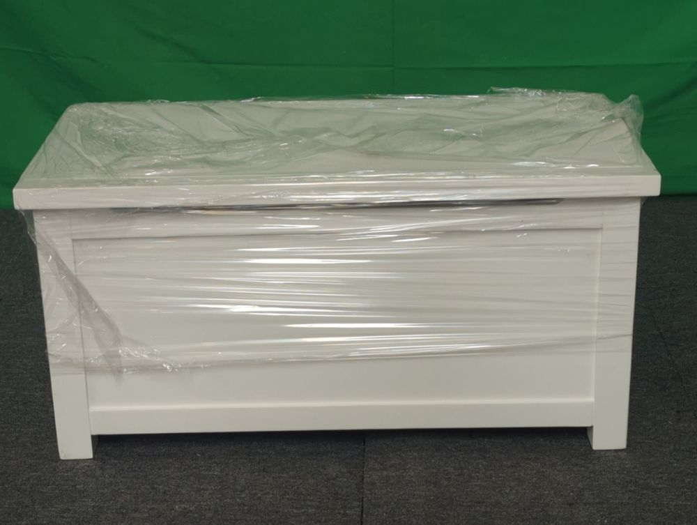 Lot of 9 x Roseland Furniture items grade-C1 Good with faults RRP £2859.55