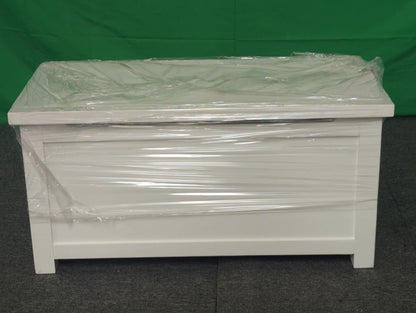 Lot of 9 x Roseland Furniture items grade-C1 Good with faults RRP £2859.55