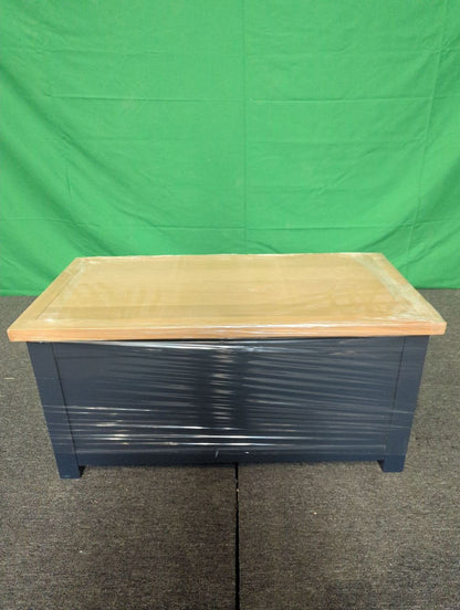 Lot of 8 x Roseland Furniture items grade-C3 Damaged repairable RRP £1179.60