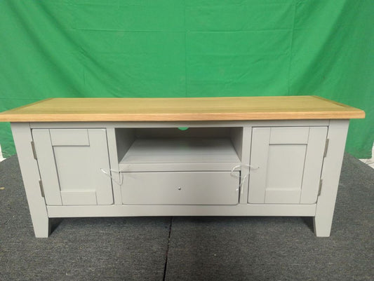 ROS-OUT-00607 Grade-C1 Roseland Furniture Lundy Grey 120cm Large TV Stand RRP £259.95