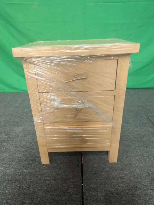 ROS-OUT-00536 Grade-C1 Roseland Furniture Farrow Washed Oak Bedside Table RRP £109.95