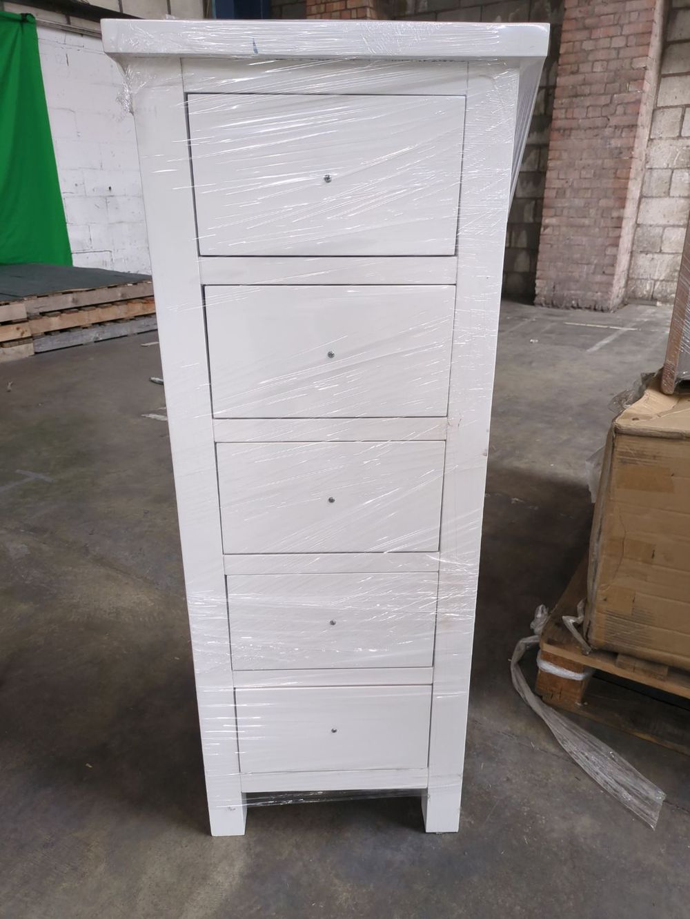 ROS-OUT-00510 Grade-C1 Roseland Furniture Cornish 5 Drawer Tallboy RRP £249.95