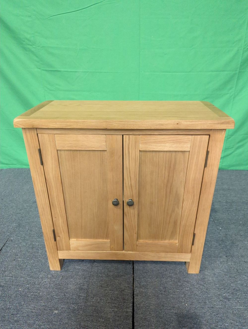 Lot of 9 x Roseland Furniture items grade-C1 Good with faults RRP £3374.55