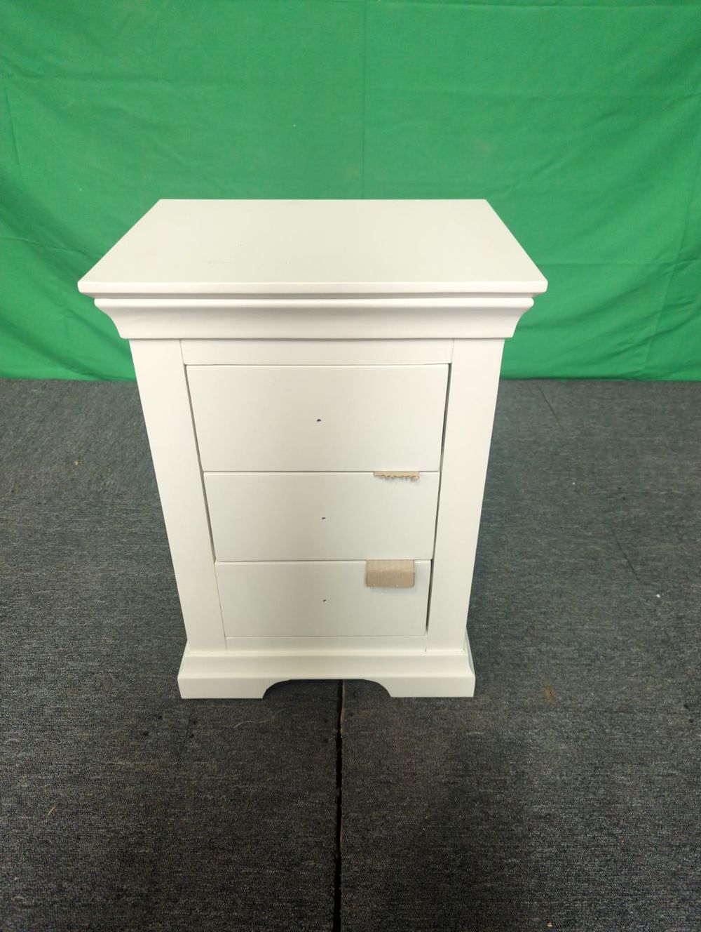 Lot of 10 x Roseland Furniture items grade-C1 Good with faults RRP £1881.50