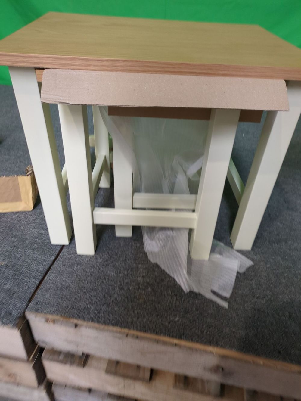 Lot of 8 x Roseland Furniture items grade-C1 Good with faults RRP £1174.60
