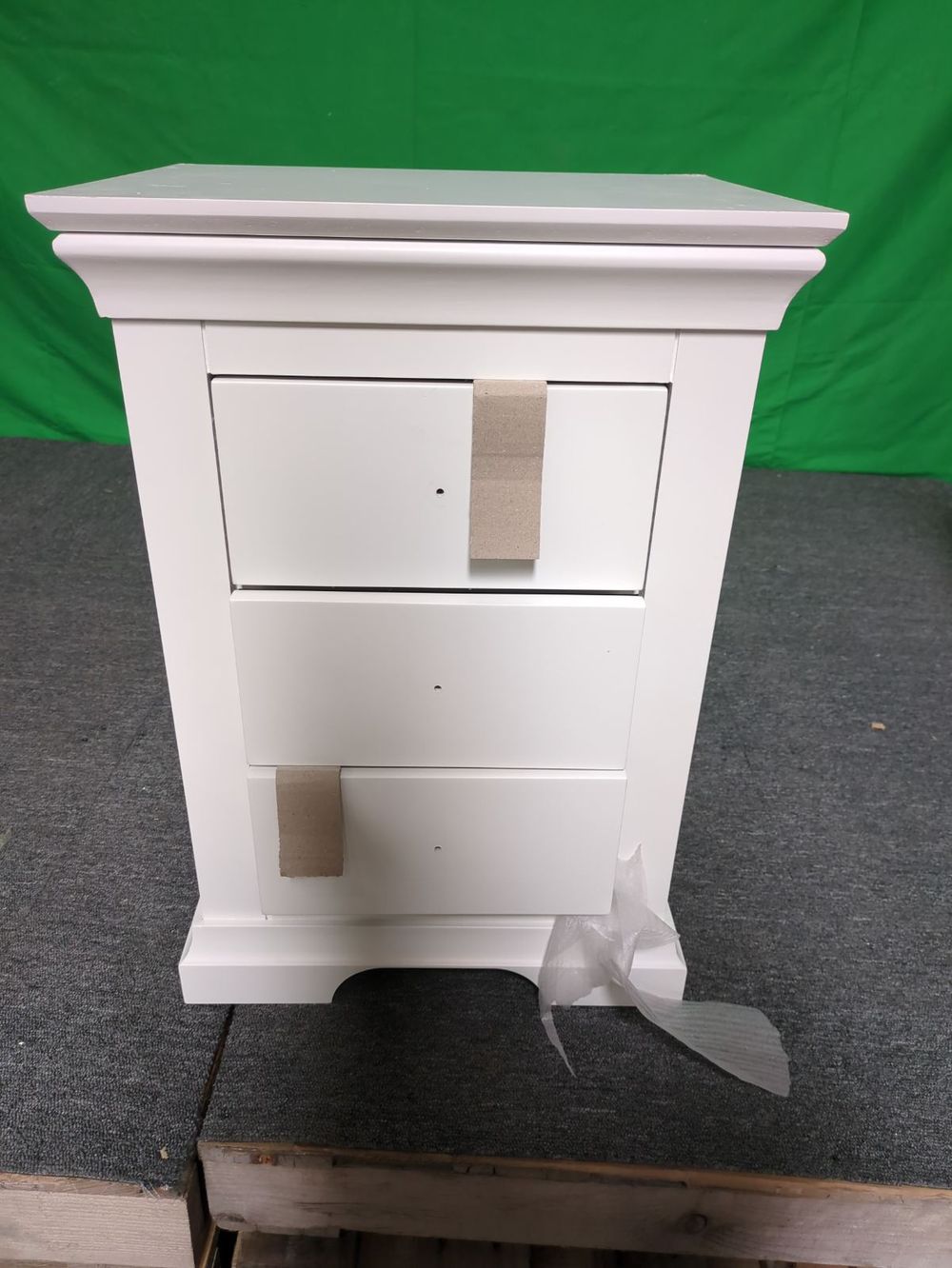 Lot of 7 x Roseland Furniture items grade-C3 Damaged repairable RRP £1969.65