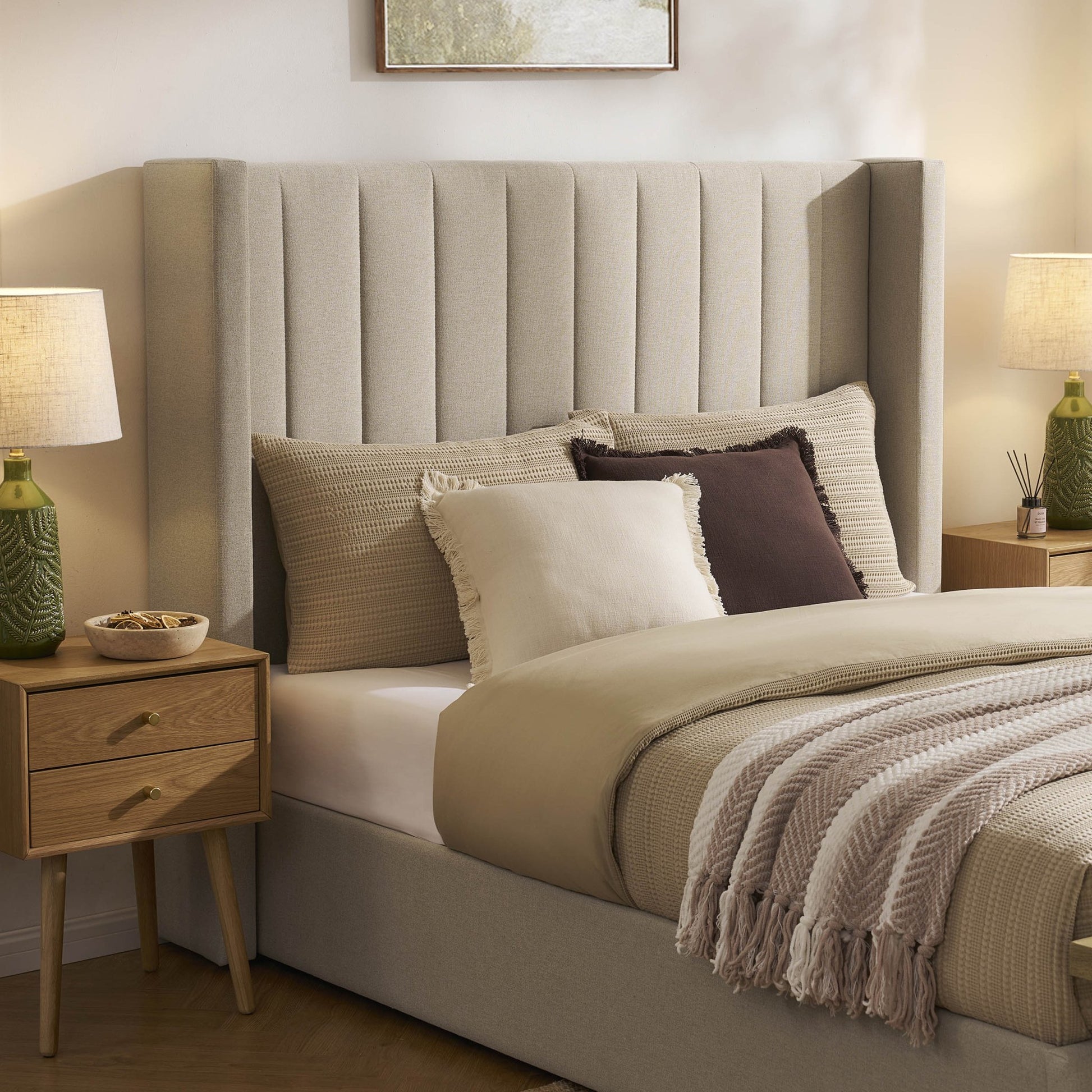 Dusk Madison Grade B Oatmeal Linen Look King Size Ottoman Storage Bed RRP £389