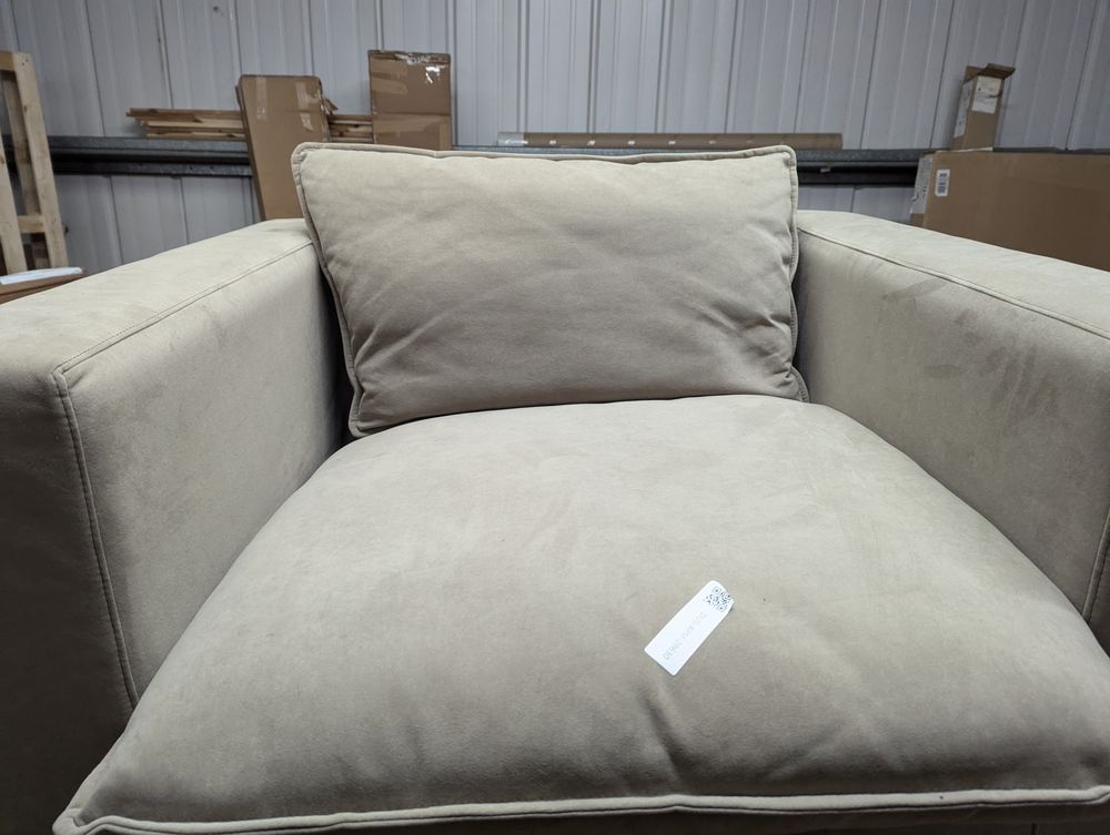 Bulk Lots - 15 x Dusk Furniture and Bed Pallets - total RRP £50k