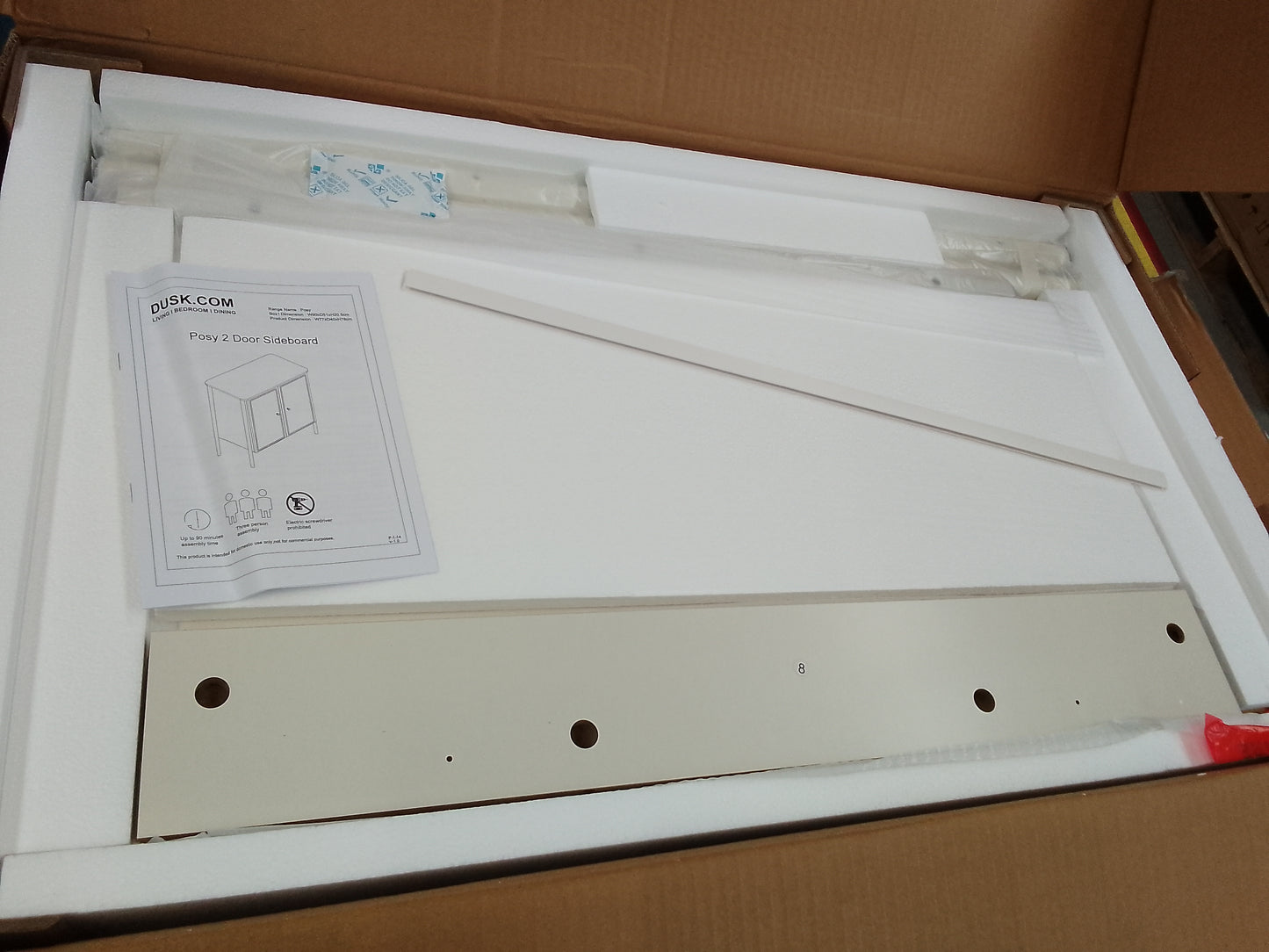 DUS-CC2-06543 Grade-B Dusk Posy 2 Door Sideboard - Cream RRP £159.00