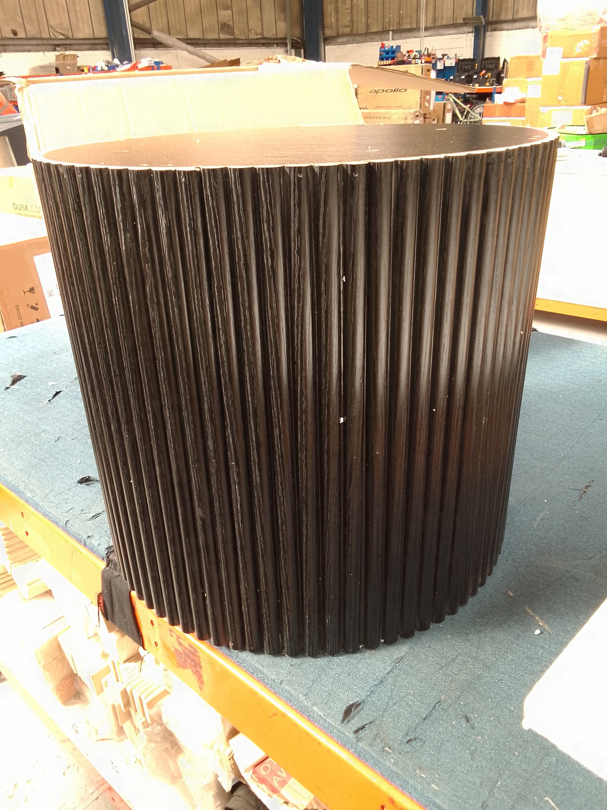DUS-CC2-05608 Grade-B Dusk Hattie Round Pedestal Coffee Table - Black RRP £189.00