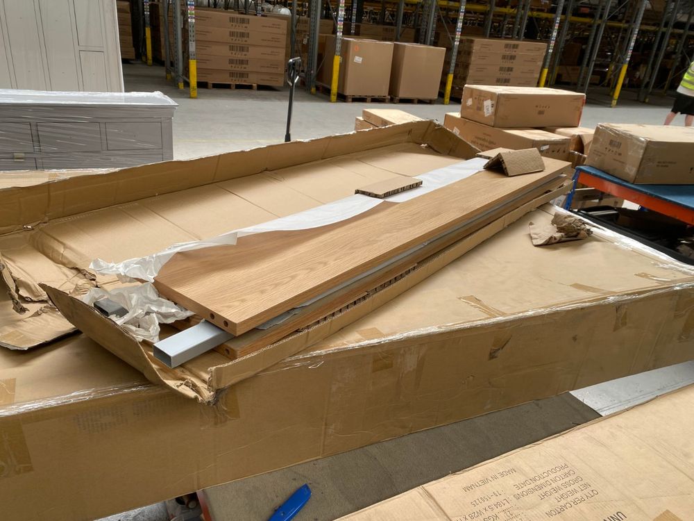 Lot of 5 x Roseland Furniture items grade-C3 Damaged repairable RRP £2599.75