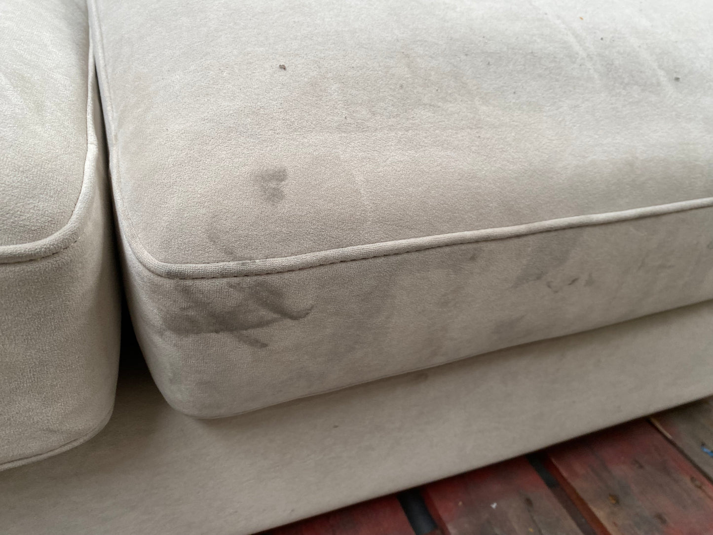 DUS-CC2-05761 Grade-C2 Dusk Chesterfield 3 Seater Sofa - Stone RRP £559.00