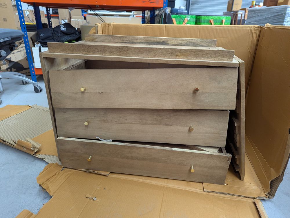 Lot of 6 x Swoon Furniture items grade-BER Spares or repair RRP £1864.00