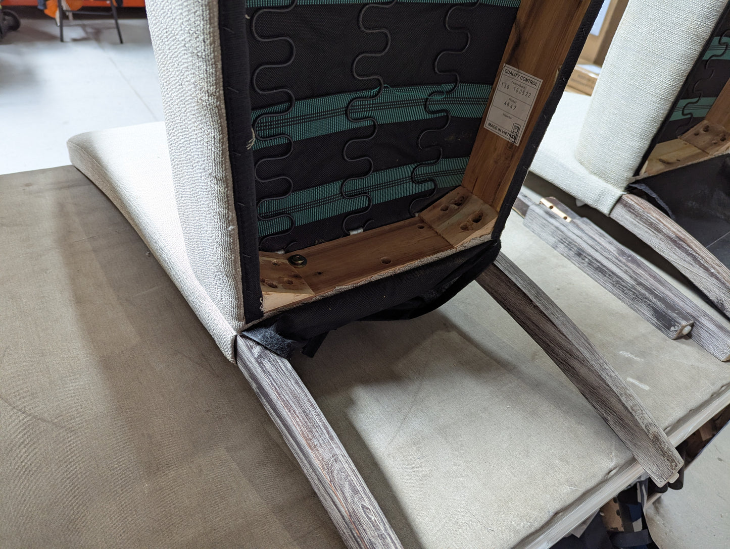 ROS-OUT-00185 Grade-C3 Roseland Furniture Saltaire Acacia Pair of Dining Chairs RRP £300.00