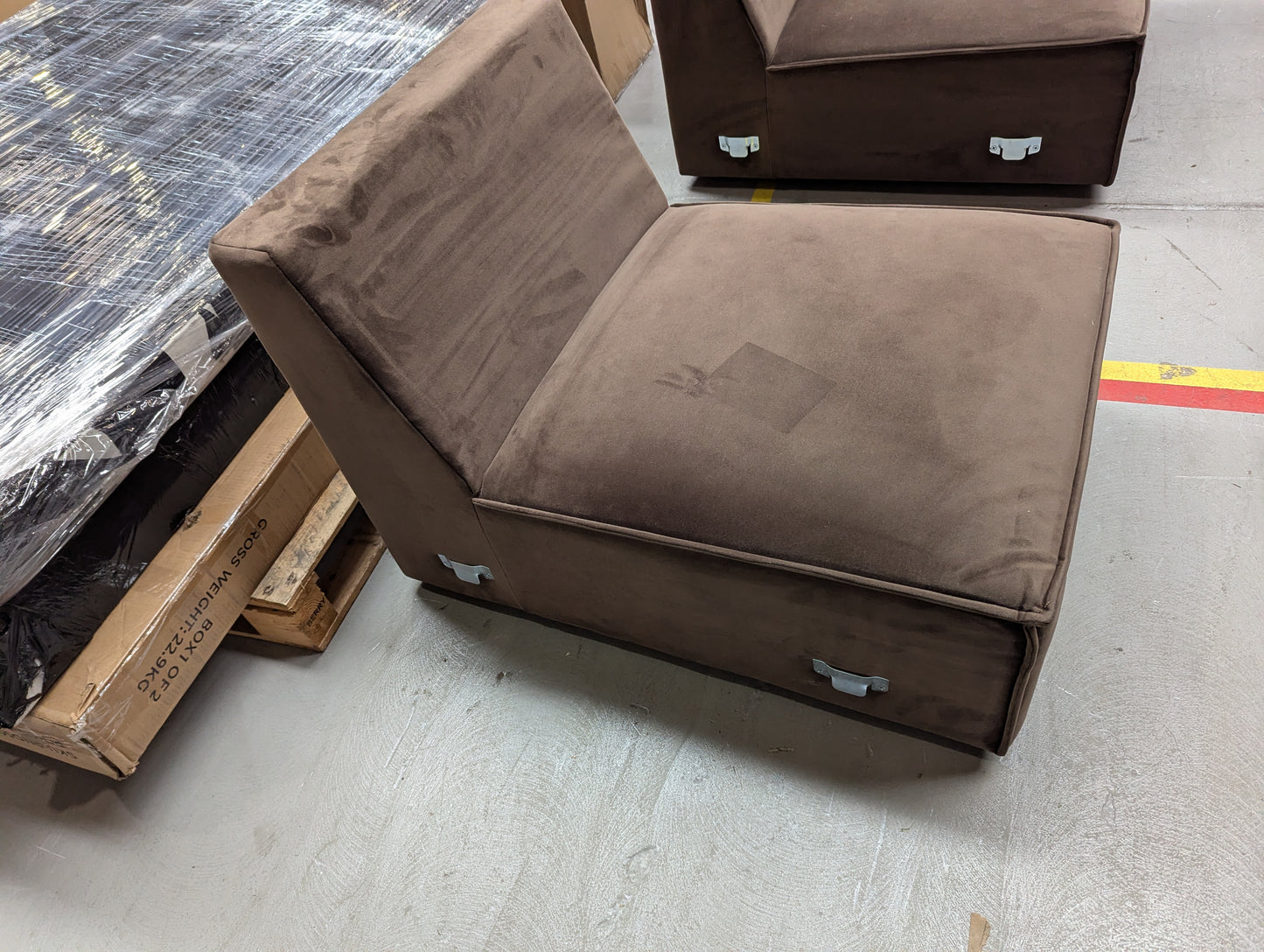 Lot of 4 x Dusk items grade-C3 Damaged repairable RRP £600.00