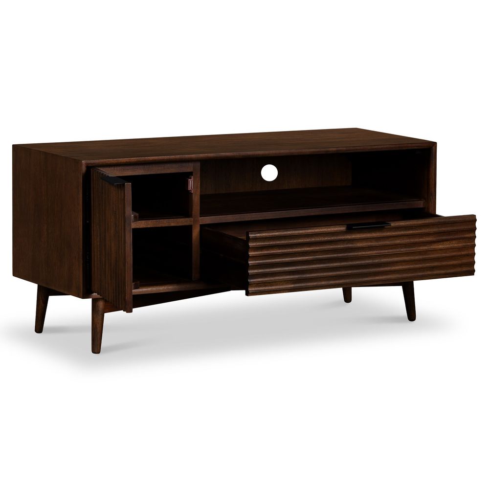 ROS-OUT-00035 Grade-C0 Roseland Furniture Oskar Small 110cm Grooved TV Unit RRP £254.95
