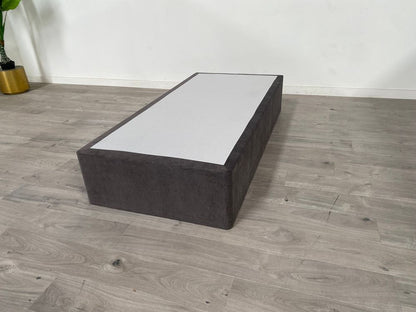 Carpetright Grade B Modena Slate 3ft Single Divan Bed Base RRP £350