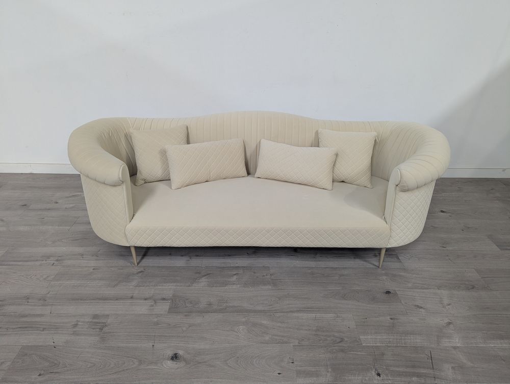  Luxury Grade B Curved Cream Tufted 3 Seater Sofa with Quilted Detail RRP £800