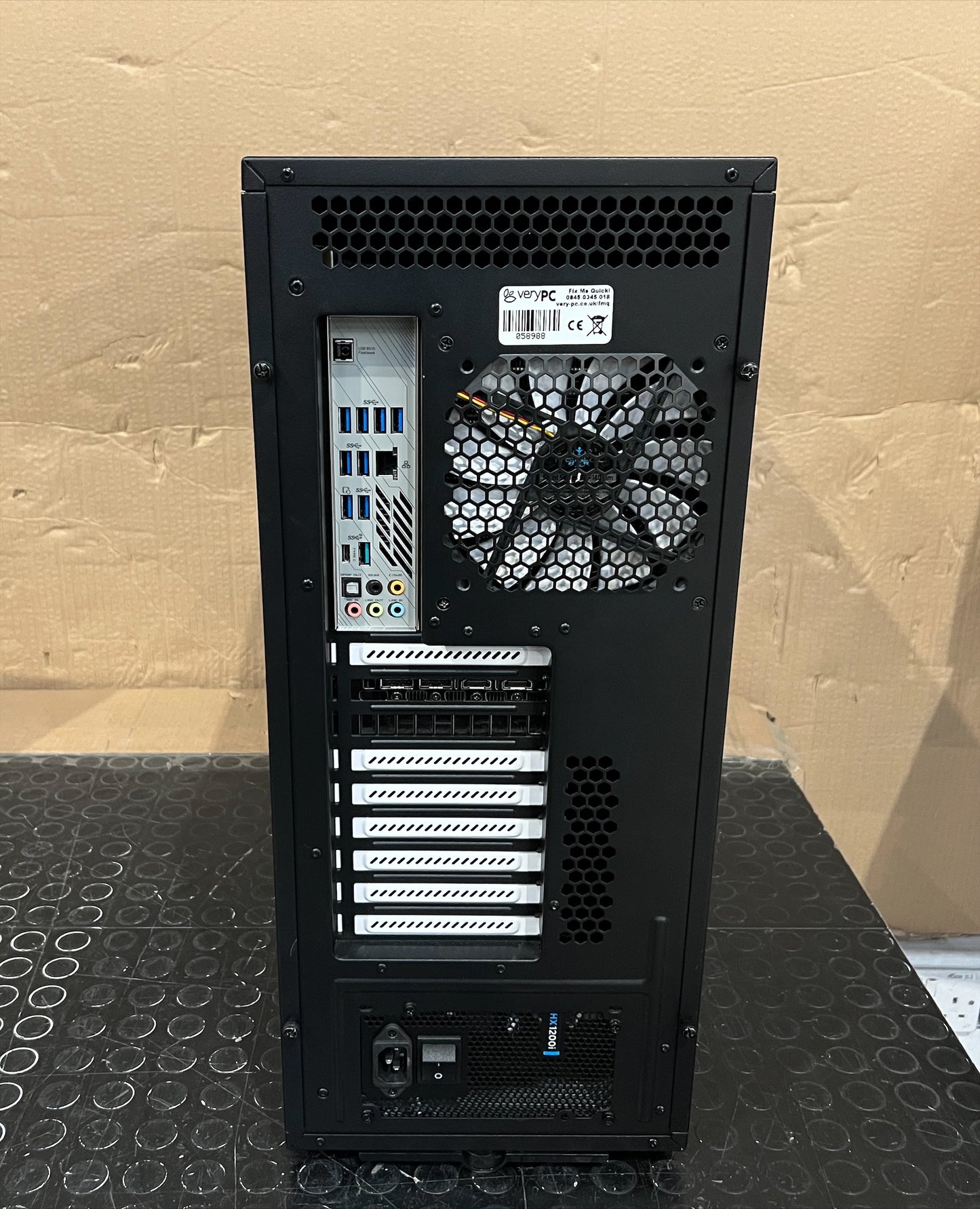 CCG-STO-00767 Grade-BER VeryPC Fractal Design XL Workstation Threadripper 1950X - RRP £3000