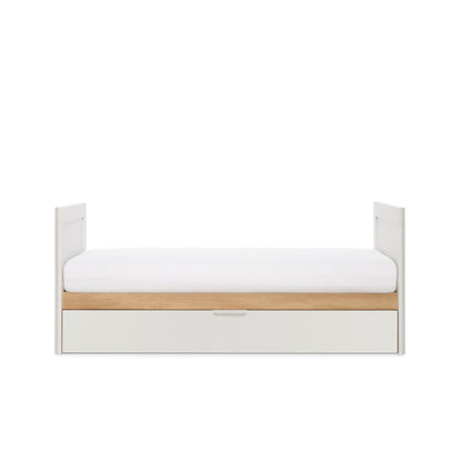 Tutti Bambini Grade B Riley Mini Cot Bed with Drawer - White & Maple Oak RRP £229