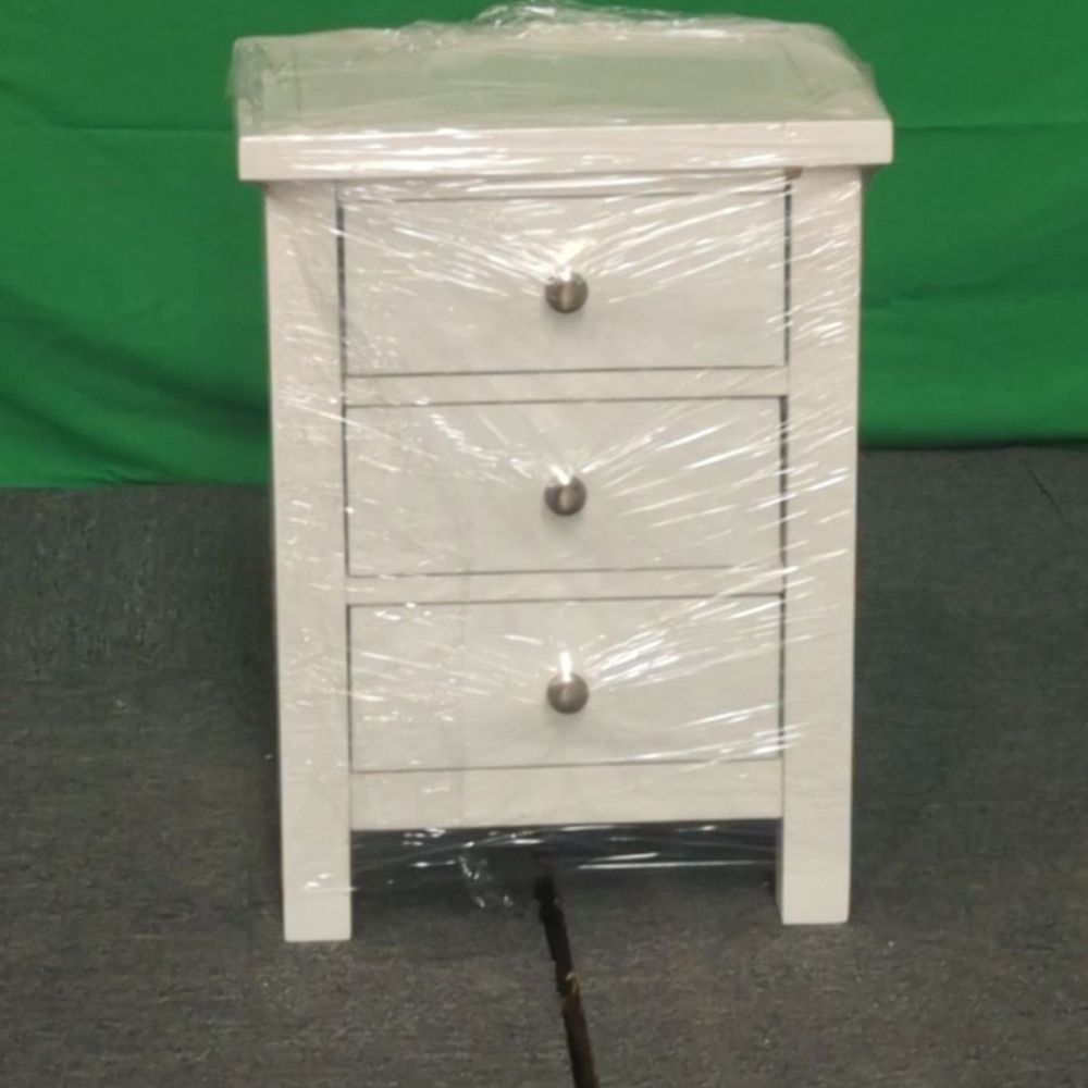 ROS-OUT-00564 Grade-C1 Roseland Furniture Cornish 3 Drawer Bedside Table RRP £109.95