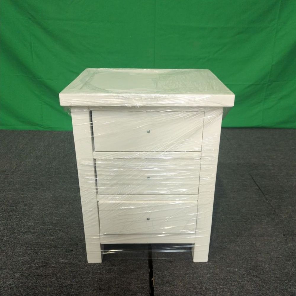 ROS-OUT-00572 Grade-C1 Roseland Furniture Cornish 3 Drawer Bedside Table RRP £109.95
