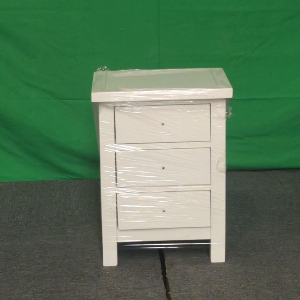 ROS-OUT-00574 Grade-C1 Roseland Furniture Cornish 3 Drawer Bedside Table RRP £109.95