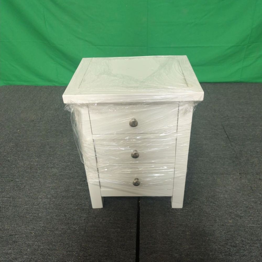 ROS-OUT-00575 Grade-C1 Roseland Furniture Cornish 3 Drawer Bedside Table RRP £109.95