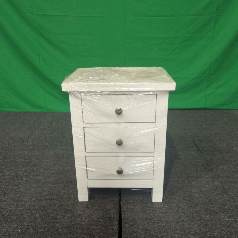 ROS-OUT-00576 Grade-C1 Roseland Furniture Cornish 3 Drawer Bedside Table RRP £109.95
