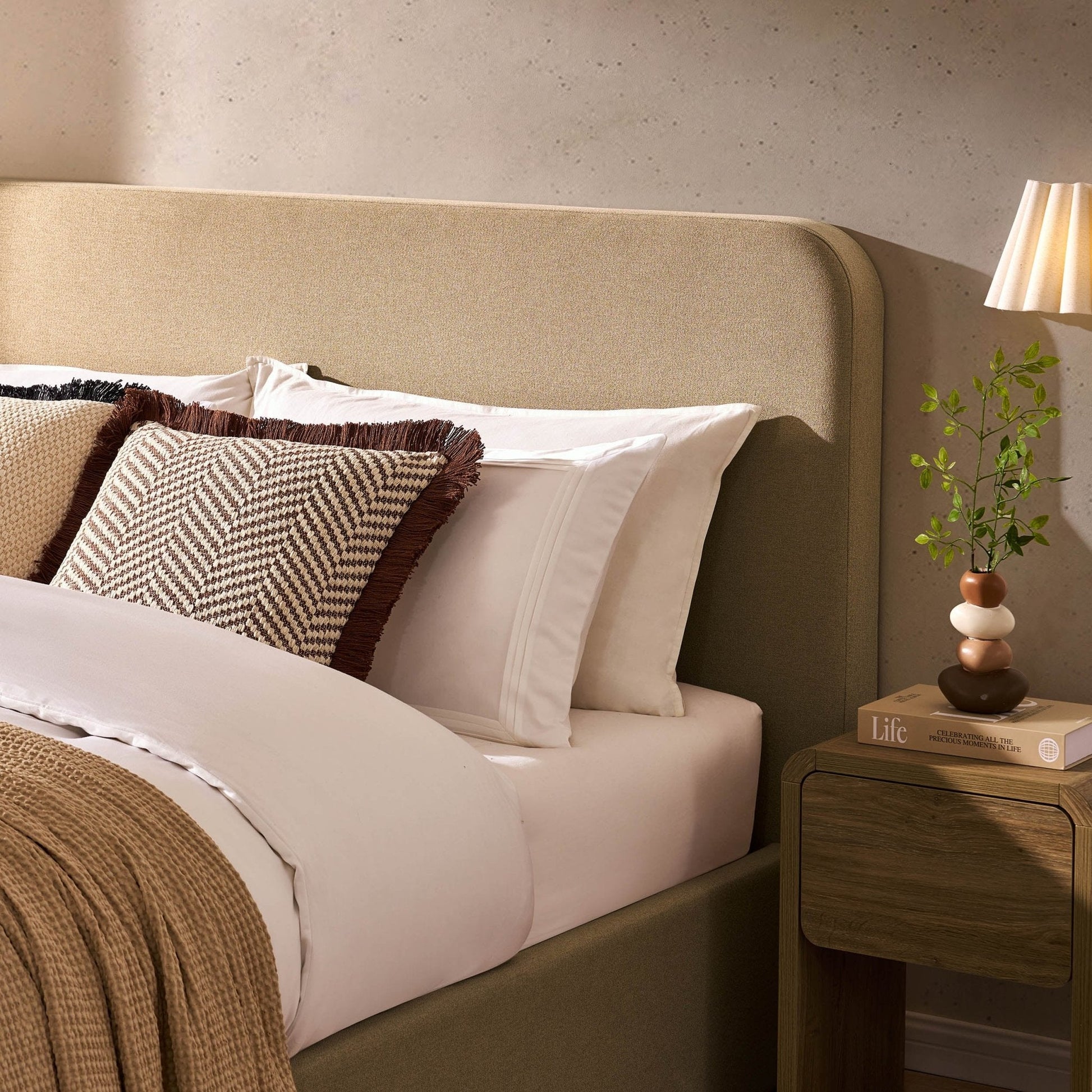 Dusk Ascot Grade B Oatmeal Linen Look King Size Ottoman Storage Bed RRP £349