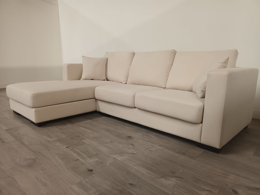 Contemporary Grade B Chalk Linen 3 Seater L-Shaped Sectional Sofa with Chaise RRP £1200