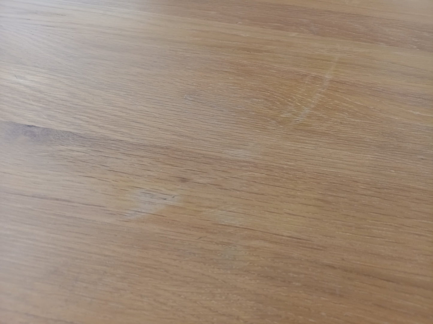 Oak Furnitureland Grade B Henley Natural Oak Round Pedestal Dining Table RRP £900