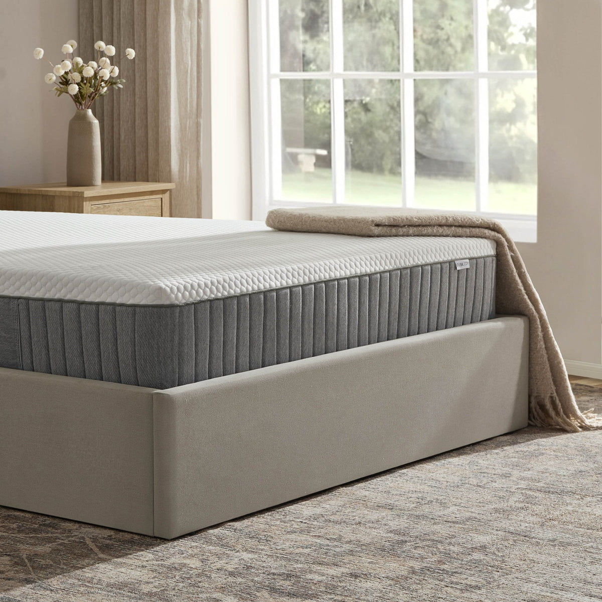 Dusk Foam Grade B 1000 Pocket Sprung Single Mattress - Single RRP £199