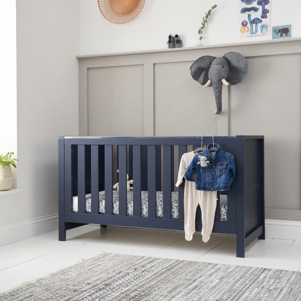 Tutti Bambini Grade B Tivoli Cot Bed - Navy Blue RRP £239